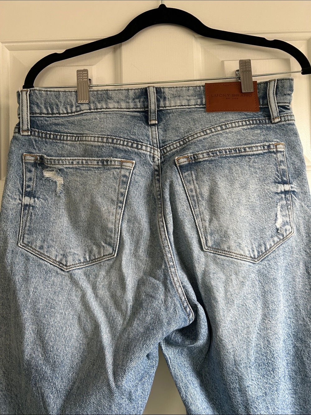 Lucky Brand Light Blue Denim Jeans - Picture 5 of 5